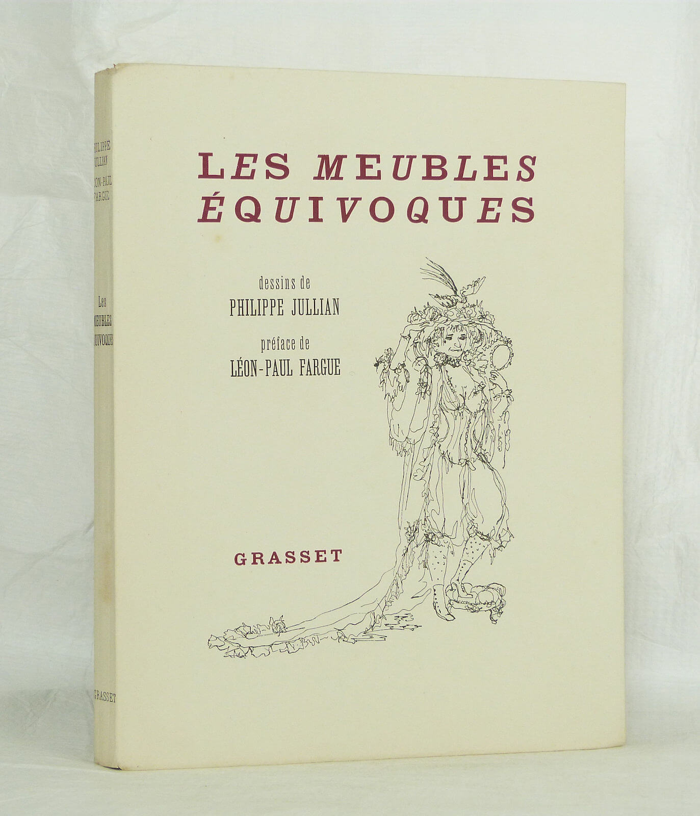 Les meubles équivoques